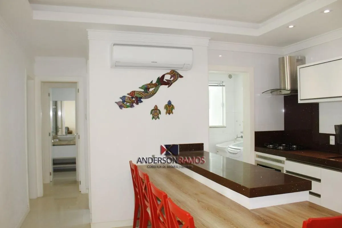 Apartment 1043 Apartamento A 50 Mts Da Praia De Bombinhas